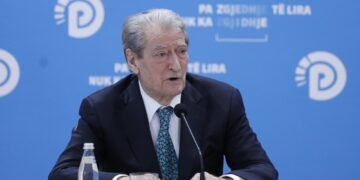 Doktor, bëja “bam” një herë në pleqëri!