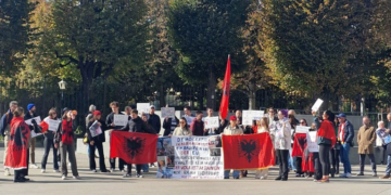 Shqiptarët e Austrisë letër të hapur institucioneve austriake dhe të BE-së: Edi Rama duhet të japë dorëheqjen!