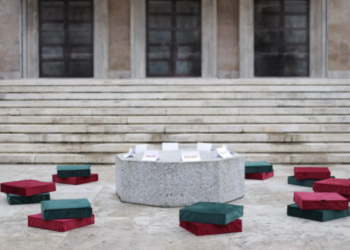 Studentët e refuzojnë, Rama shtron “odën” për dialog para Kryeministrisë