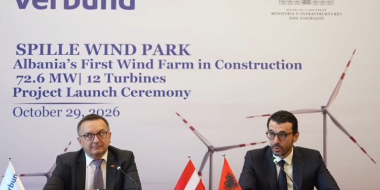 Nënshkruhet marrëveshja për centralin e parë eolik në Spille, Karakaçi: Operimi nise në 2028-ën