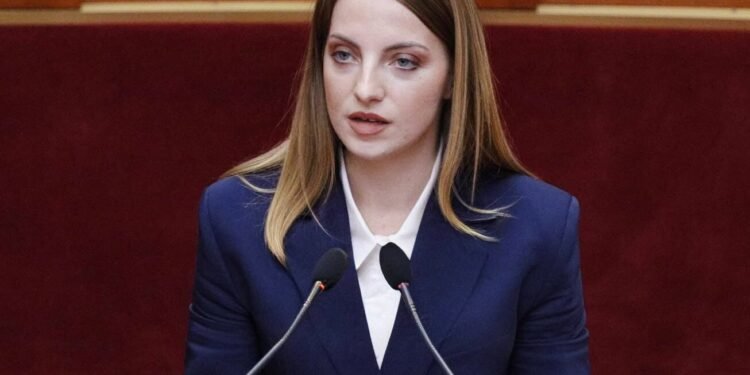 Marjana Koçeku thirrje deputetëve të PS të votojnë kundër reformës territoriale: Mos i braktisni komunitetet
