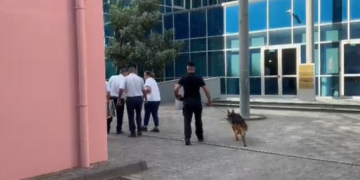 Alarm per bombë në disa institucione, reagon Policia e Shtetit