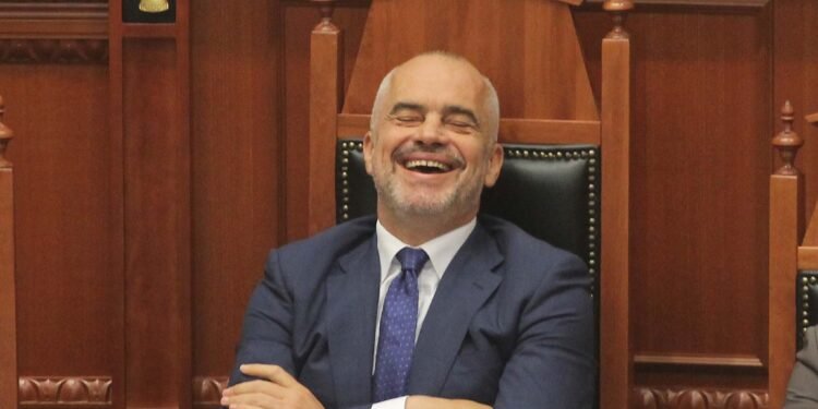 Qeveria ia “ngul” biznesit koston e uljes së TVSH-së për ushqimet, fiton edhe 100 mln euro plus në arkë!